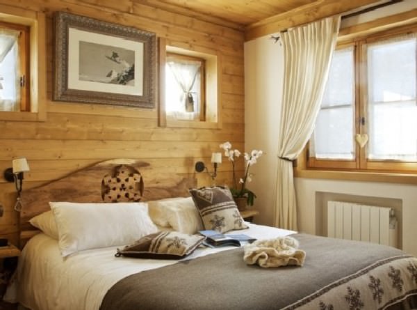 Cabana din lemn, casa de lemn, decor interior cu lemn