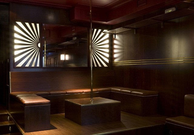 pub in tren