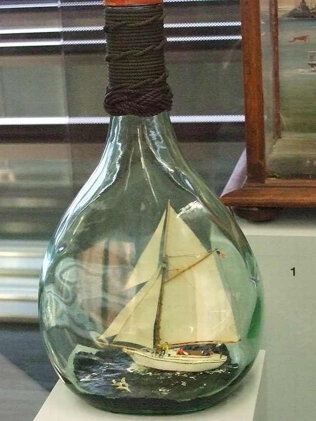 corabie în sticlă