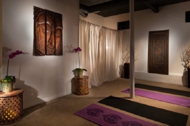 camera minimalista pentru meditat camera de meditatii