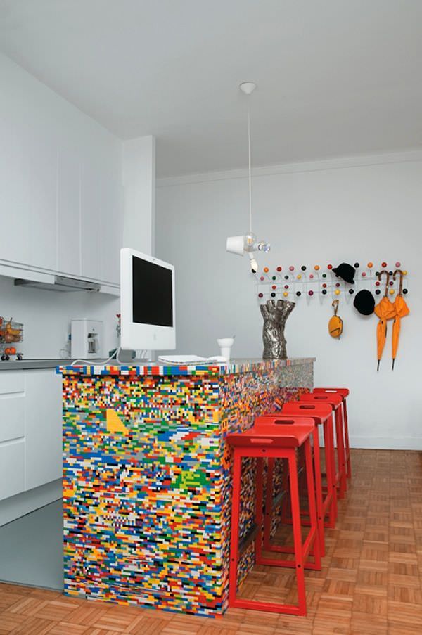 Lectie de reciclare. Un design interior eco 7 insulita de bucatarie din lego lectie de reciclare