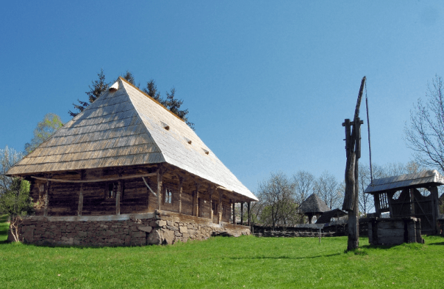casa Petrovai din Barsana
