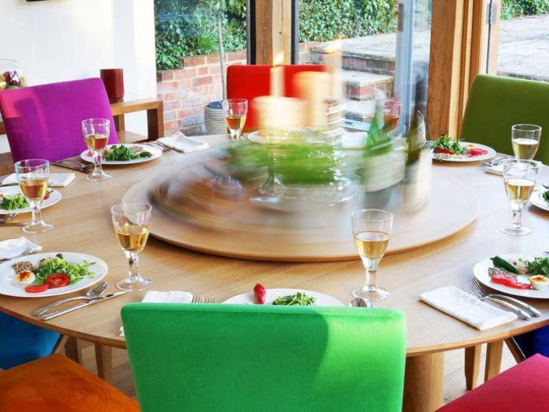 Sistemul rotativ Lazy Susan sau Mary pentru mesele rotunde 1 sistemul rotativ de la Berrydesign
