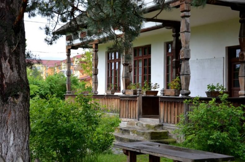 Conacul lui Maldar - o minune din Vechea Oltenie 18 Turism in Romania