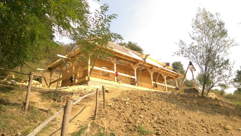 Casa din lemn traditionala construita la Viseu de Jos - Maramures 1 casa din lemn traditionala