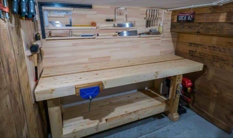 Piele și lemn - brandul Crafted Workshop TLL 2 banc de lucru tâmplar