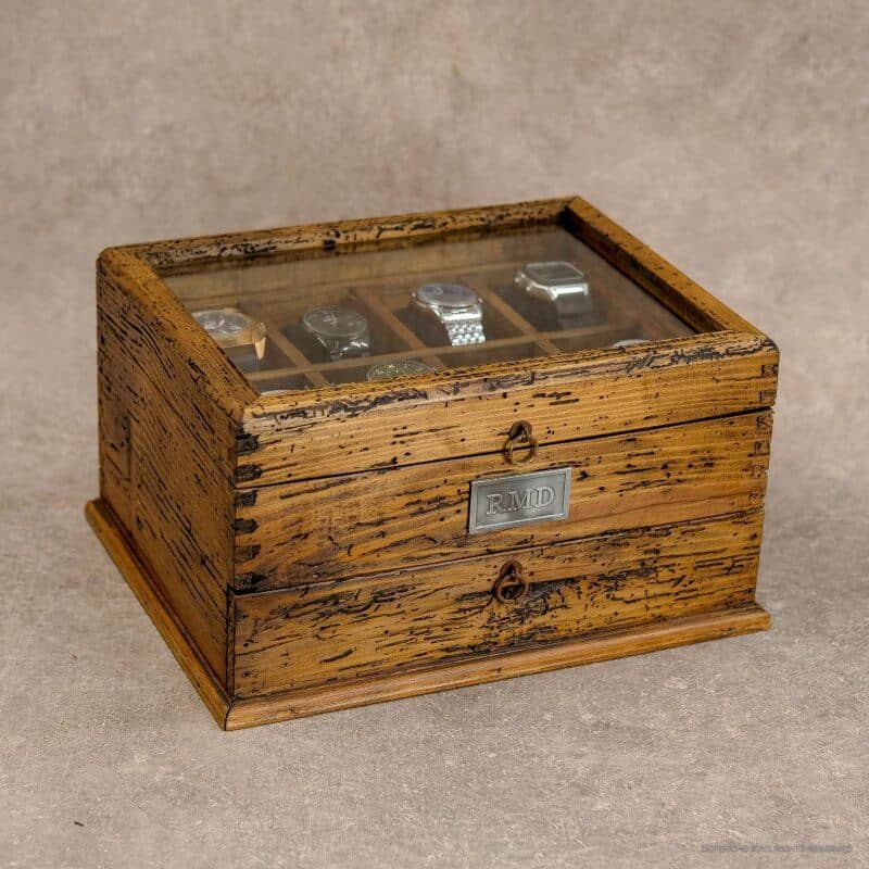 cutii pentru ceasuri fabricate din lemn