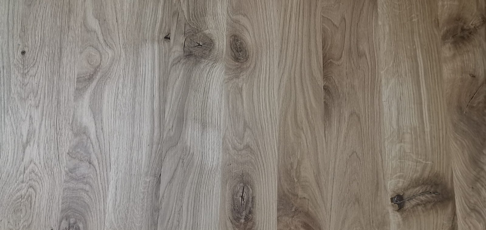 fibra lemnului de stejar de Maramureș